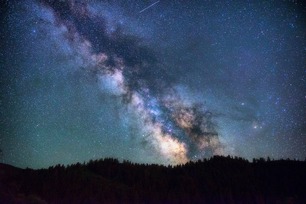 astronomy-1866822_1280.jpg