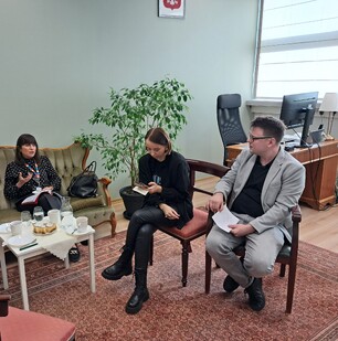 posiedzenie komisji1.jpg